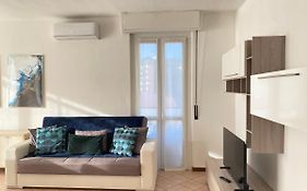 Diadema Blue - Immobili E Soluzioni Rent